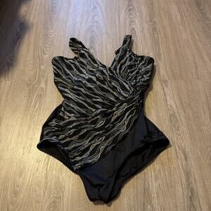 Miraclesuit Oceanus One Piece Swimsuit Linked In Metallic Slimming 16DD